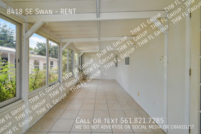 Building Photo - 8418 SE Swan-RENT
