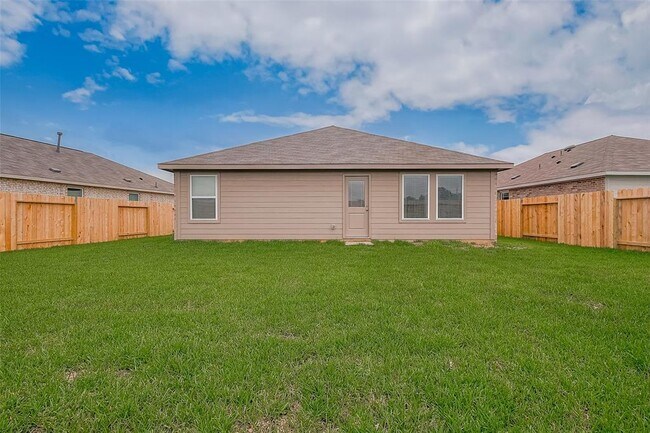 Building Photo - 433 Texas Pecan Dr