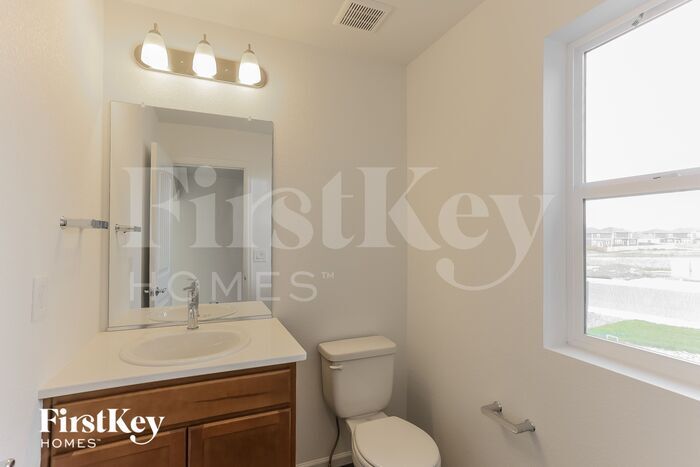 Building Photo - 10249 Luneth Dr