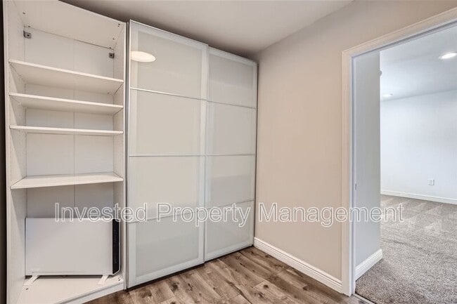 Building Photo - 5012 S Field Ct