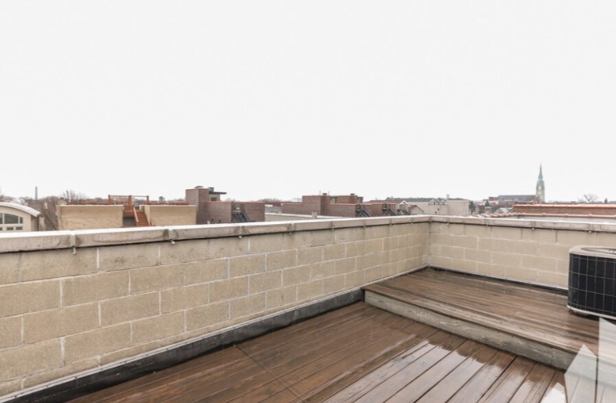 Building Photo - 2714 N Wayne Ave