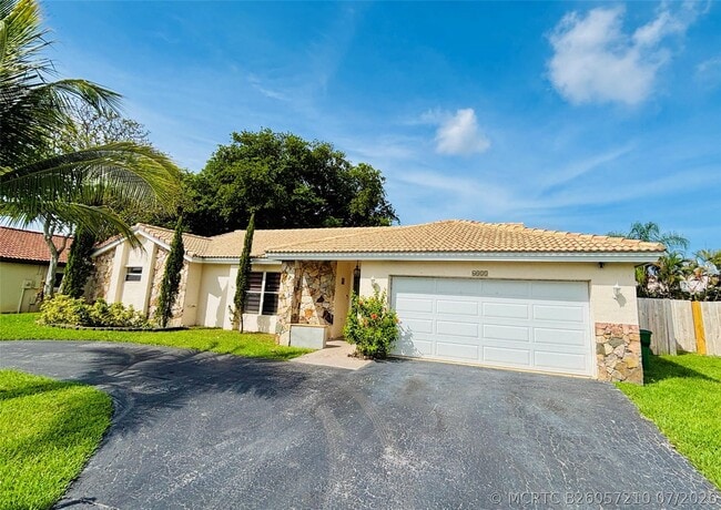 Building Photo - 6421 Crossbow Ct