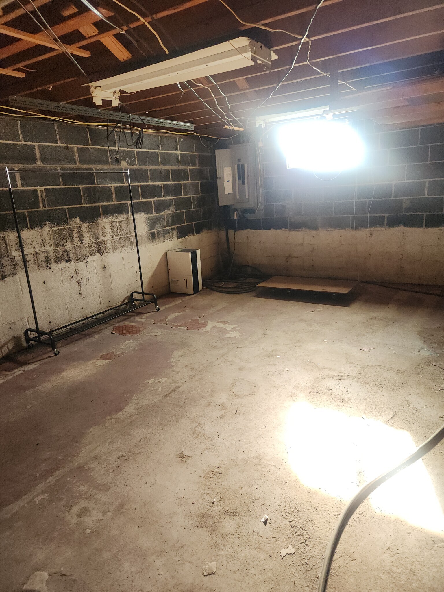 Building Photo - 662 Parmentier Rd
