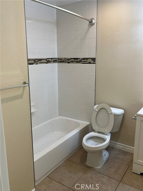 Building Photo - 3495 E 21st St