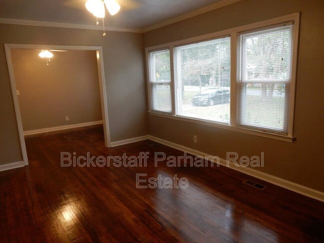 Building Photo - 6123 Warner Rd