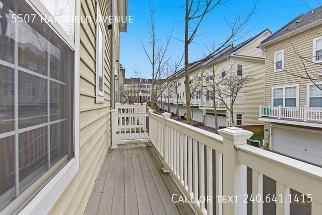 Building Photo - 5507 Hartfield Ave