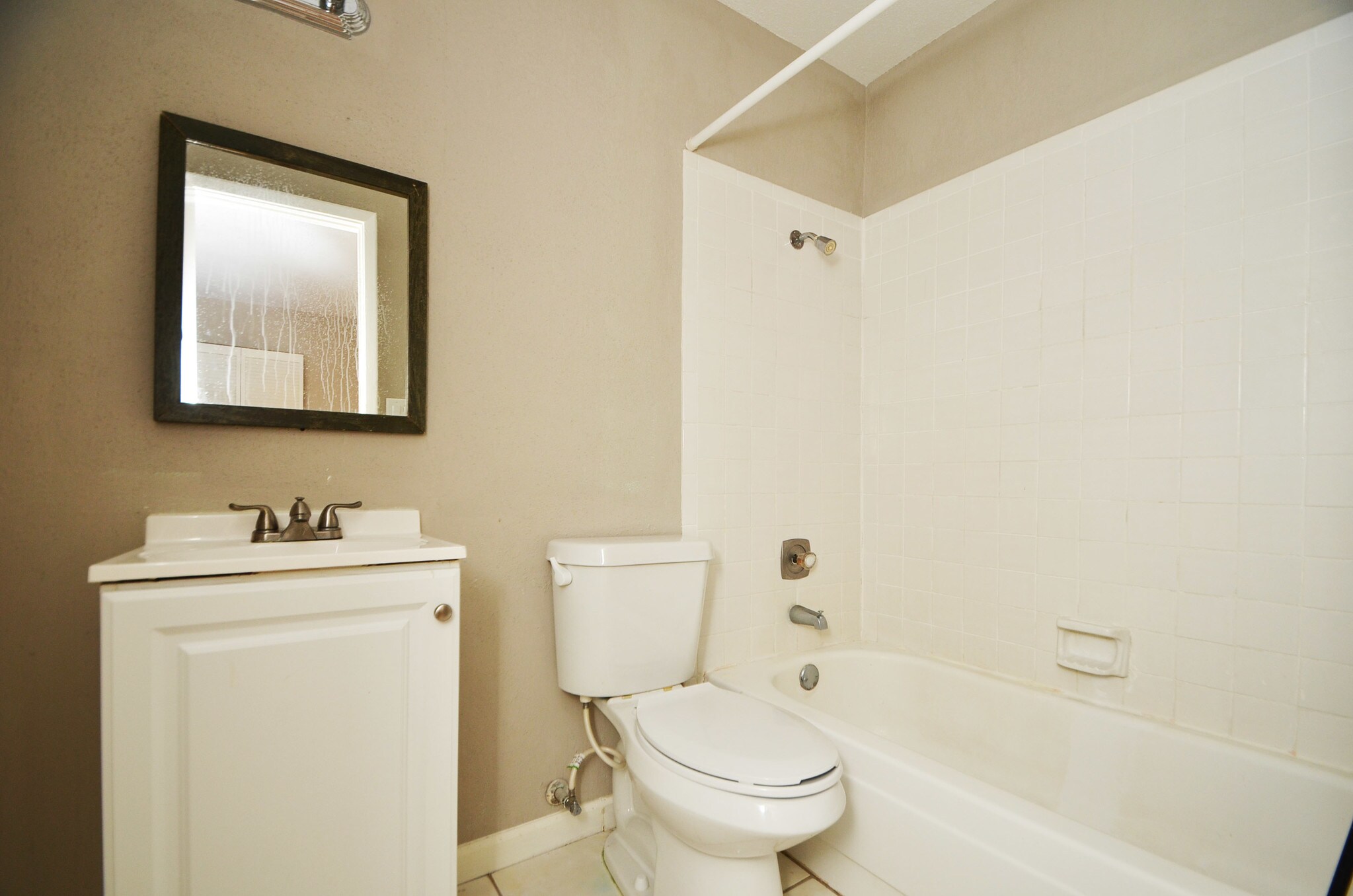 Building Photo - 17230 Imperial Valley Dr