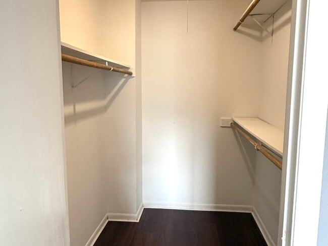 Building Photo - 4500 Beau Monde Dr