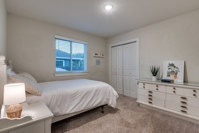Building Photo - 108 Arrowhead Dr