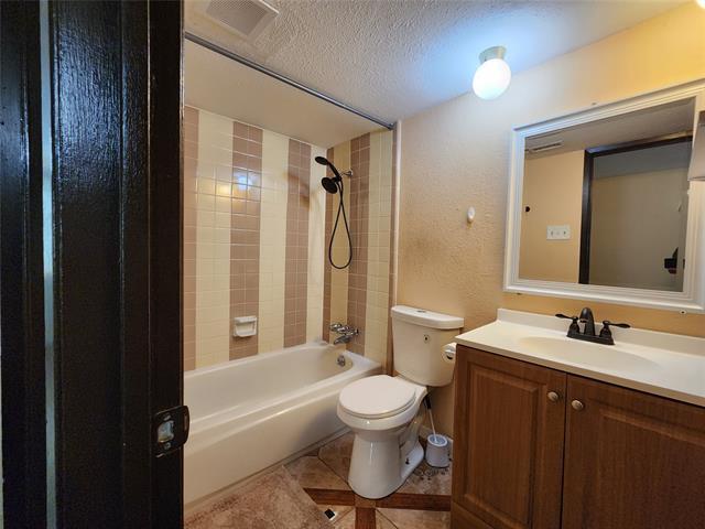 Building Photo - 7508 Red Willow Rd