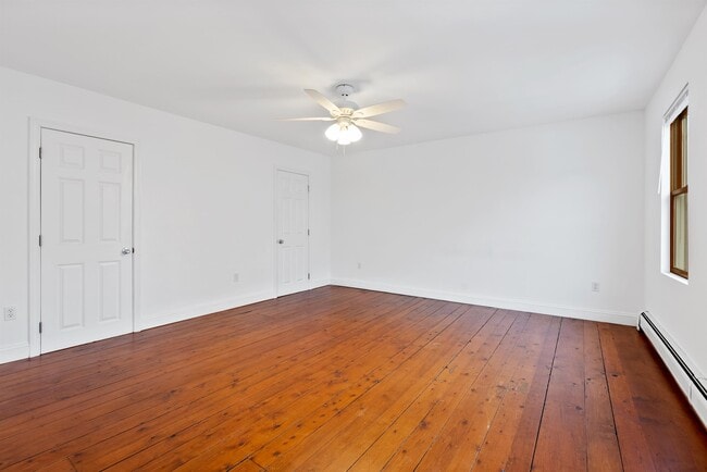 Building Photo - 24 Stimson St