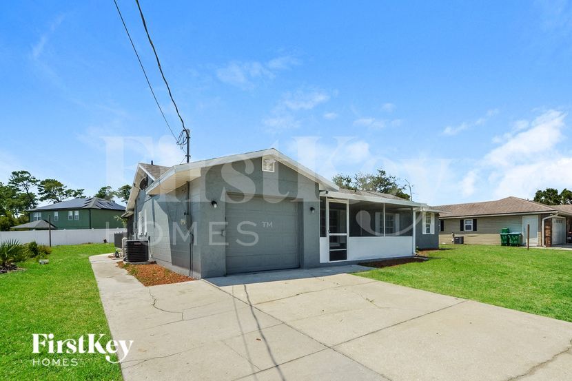 Building Photo - 2864 Jewel Ave