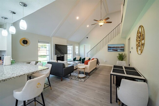Building Photo - 11530 Green Glade Dr