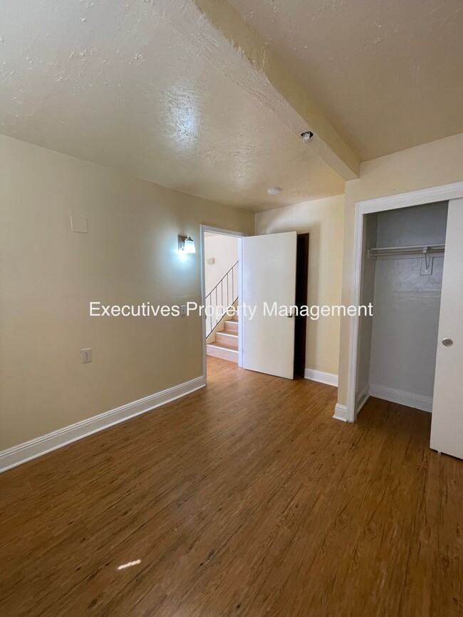 Building Photo - 4909 N Winery Cir
