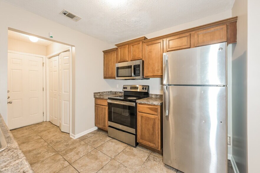 Building Photo - 55 Magan Ct