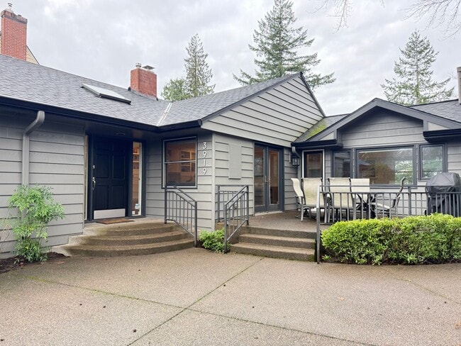 Building Photo - Beautiful & Bright! Sunning Council Crest Home W/ Exceptional Outdoor Sitting/Entertaining Areas!