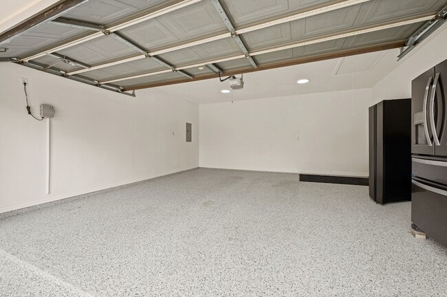 Building Photo - 2819 Countryside Trail