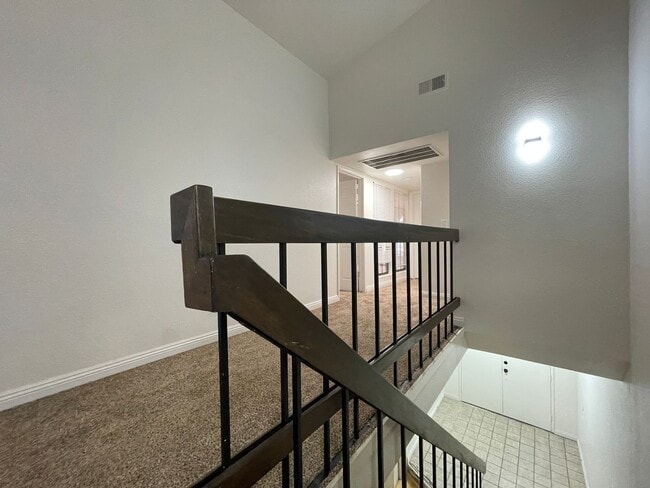 Building Photo - SPANISH VILLAS