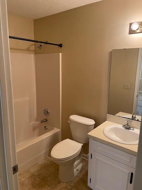 Building Photo - 2095 Tudor St