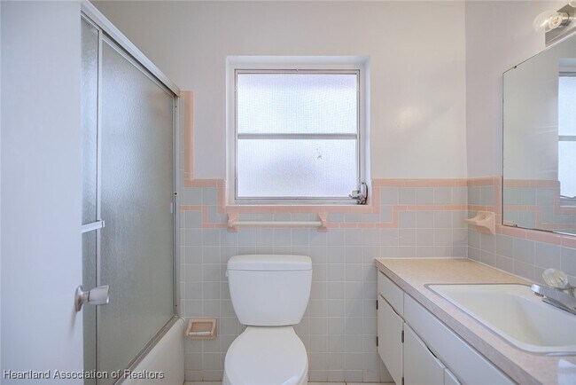 Building Photo - 33450 Grand Prix Dr