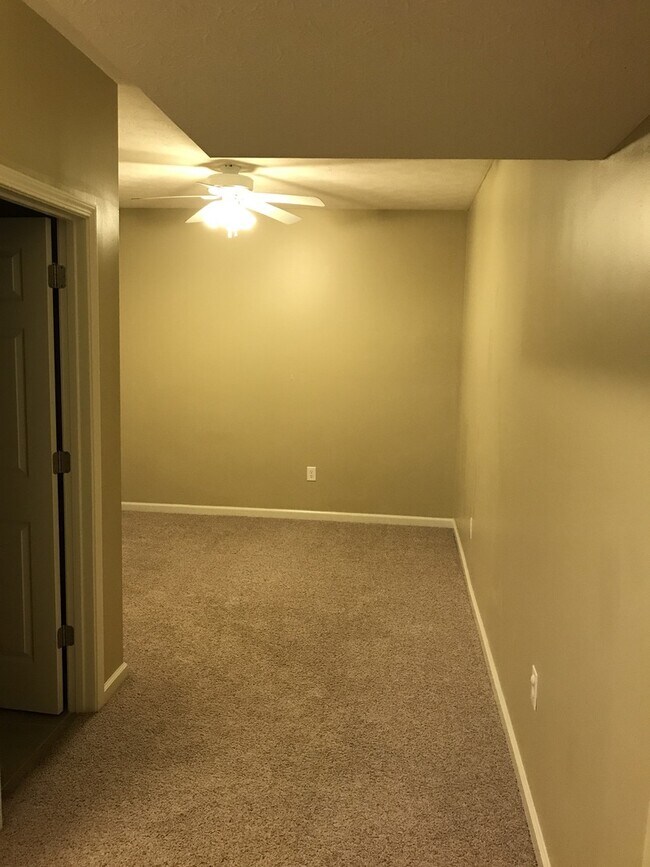 Building Photo - PRICE REDUCTION  2 Bedroom Townhouse Available July 2026;  Monthly rent $1,795