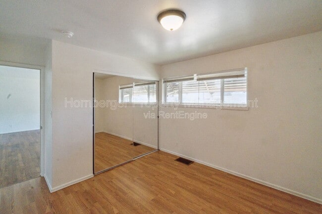 Building Photo - 3316 N Nevada St