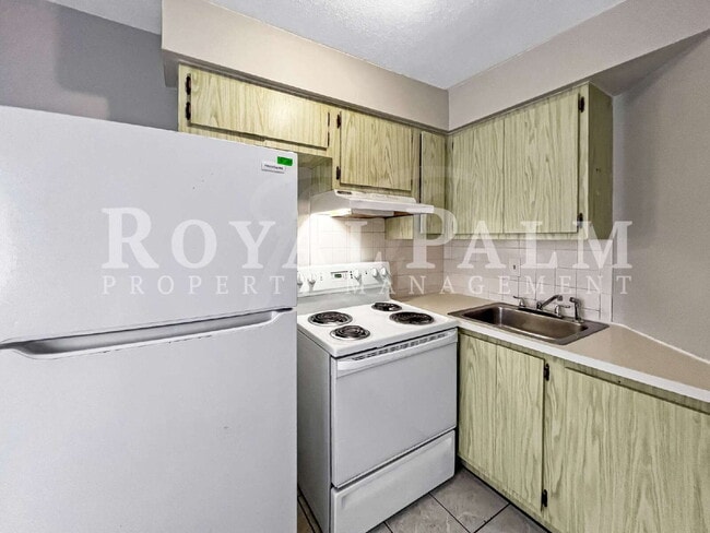 Building Photo - Budget-Friendly. Bold Personality. Big Cozy Energy. – APPLY NOW for $300 Off Your First Month’s R...