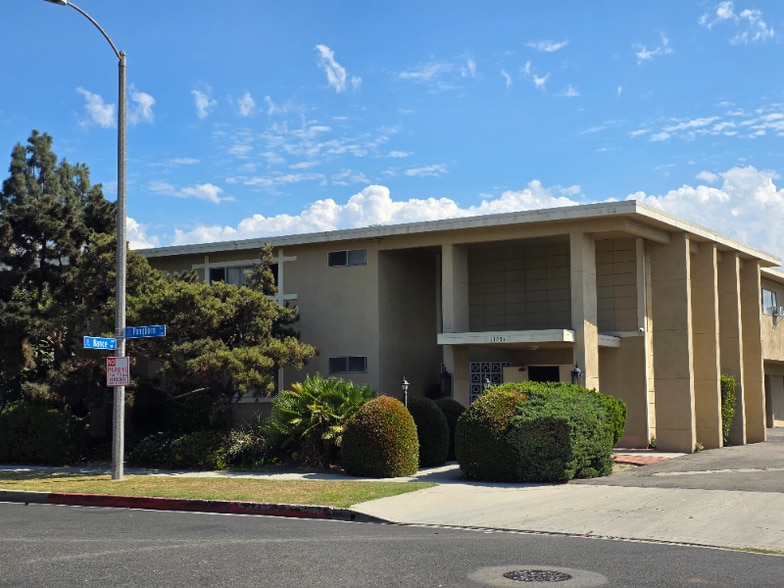 Primary Photo - 11234 Pangborn Ave