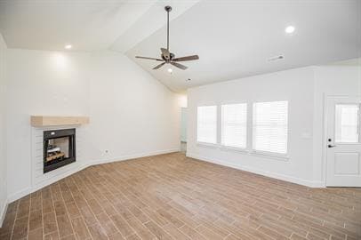 Building Photo - 924 Parker Ln