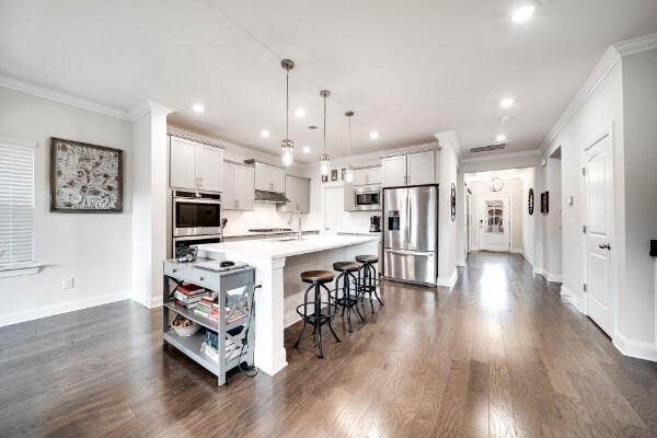 Building Photo - 1700 Boardwalk Pl