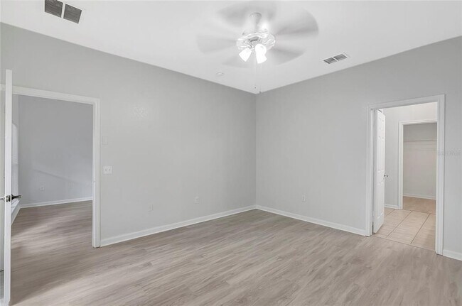 Building Photo - 8205 Downpatrick Ct