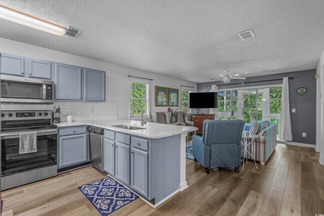 Building Photo - 1290 White Tree Ln