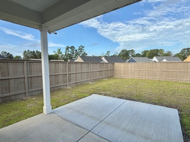 Building Photo - 3207 Benvill Ct