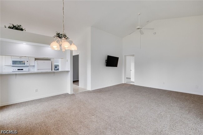 Building Photo - 16840 Sanibel Sunset Ct