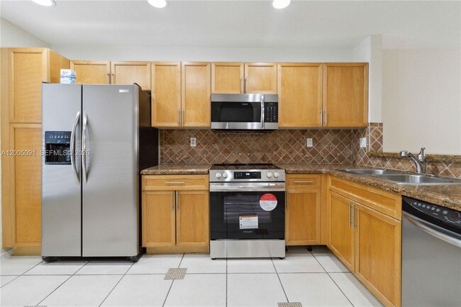 Building Photo - 3079 SW 129th Way