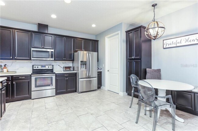 Building Photo - 7804 Loren Cove Dr