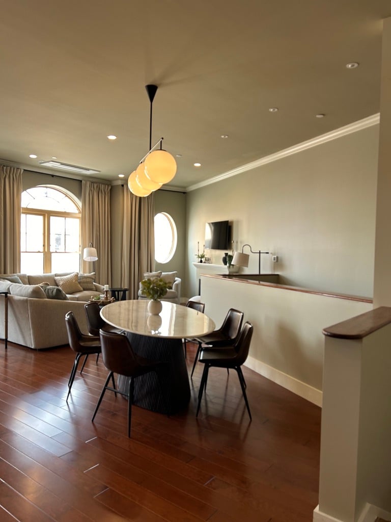 Building Photo - 126 Church St