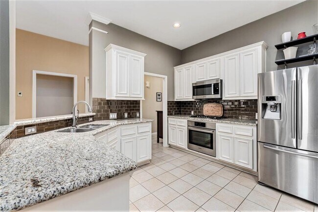 Building Photo - 21506 Willow Glade Dr