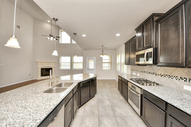 Building Photo - 2714 Birchwood Meadow Ct