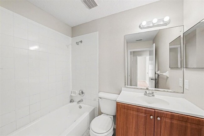 Building Photo - 3605 Temple St