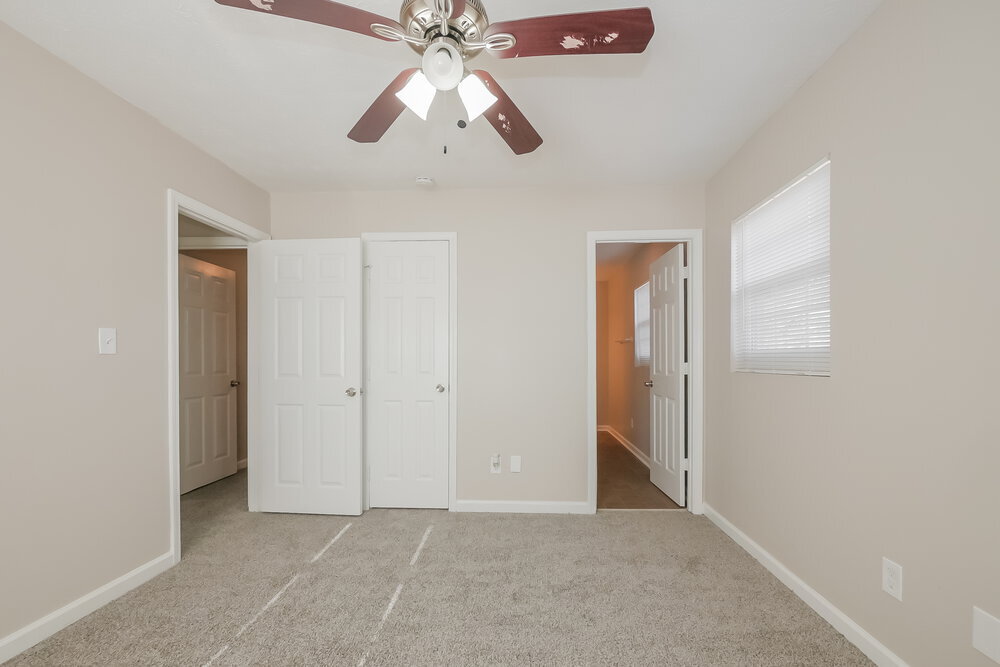 Building Photo - 8872 Channing Dr