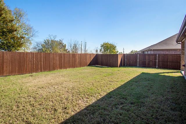 Building Photo - 420 Lucky Ln