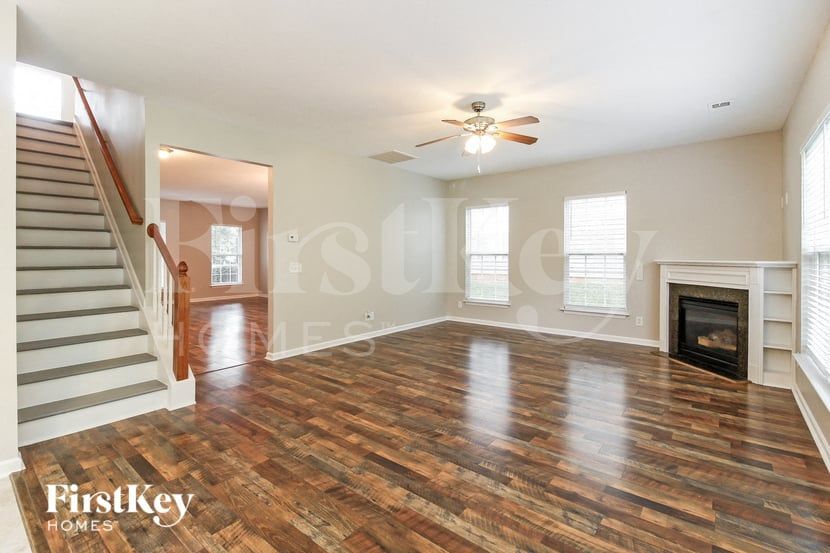 Building Photo - 4707 Shady Oak Dr