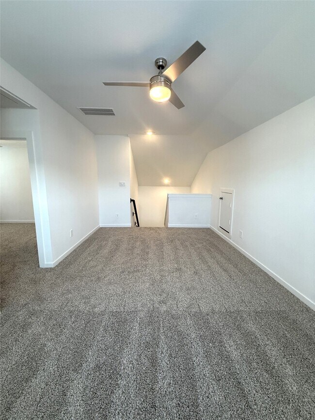 Building Photo - 4308 Wallace Falls Ln