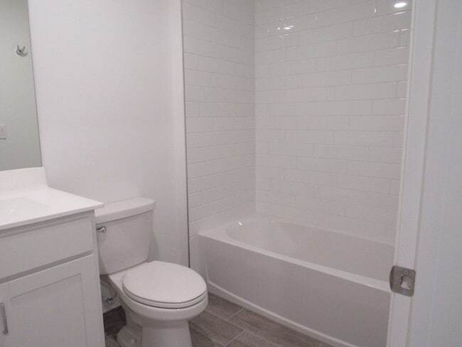Building Photo - 4332 Pond Lily Ln