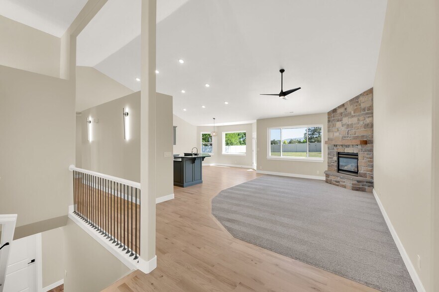 Building Photo - 4333 W Park Hollow Ln