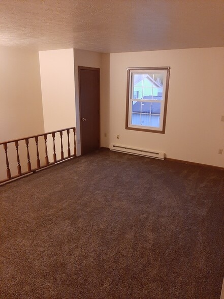 Primary Photo - 1164 S Lincoln Ave