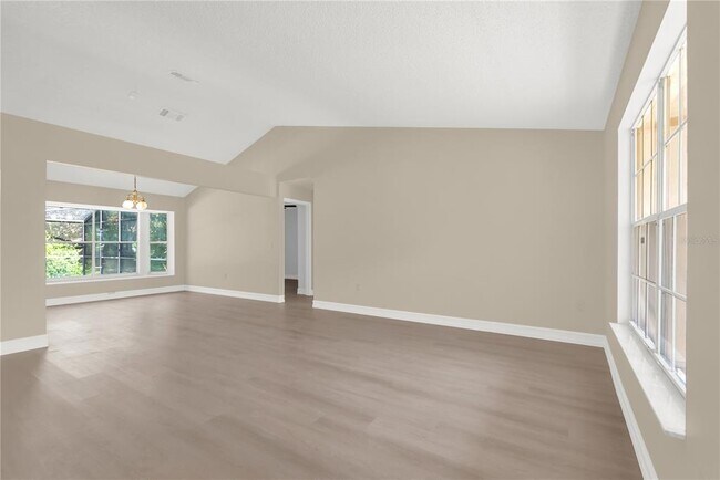 Building Photo - 5237 Macadamia Ct