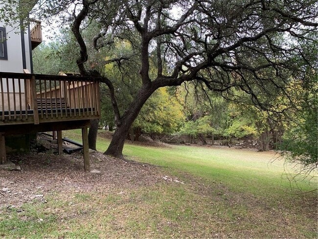 Building Photo - 6604 Vallecito Dr