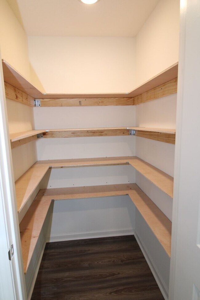 Building Photo - 4BR/2BA in Woodbine, GA